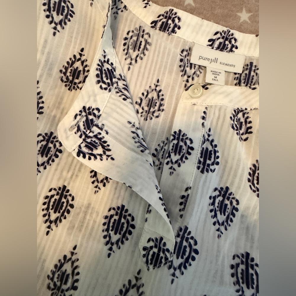 Pure Jill Tunic - Ikat Print tunic - white/blue - size M tall - Picture 6 of 10